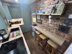 Photo 10- click for photo gallery